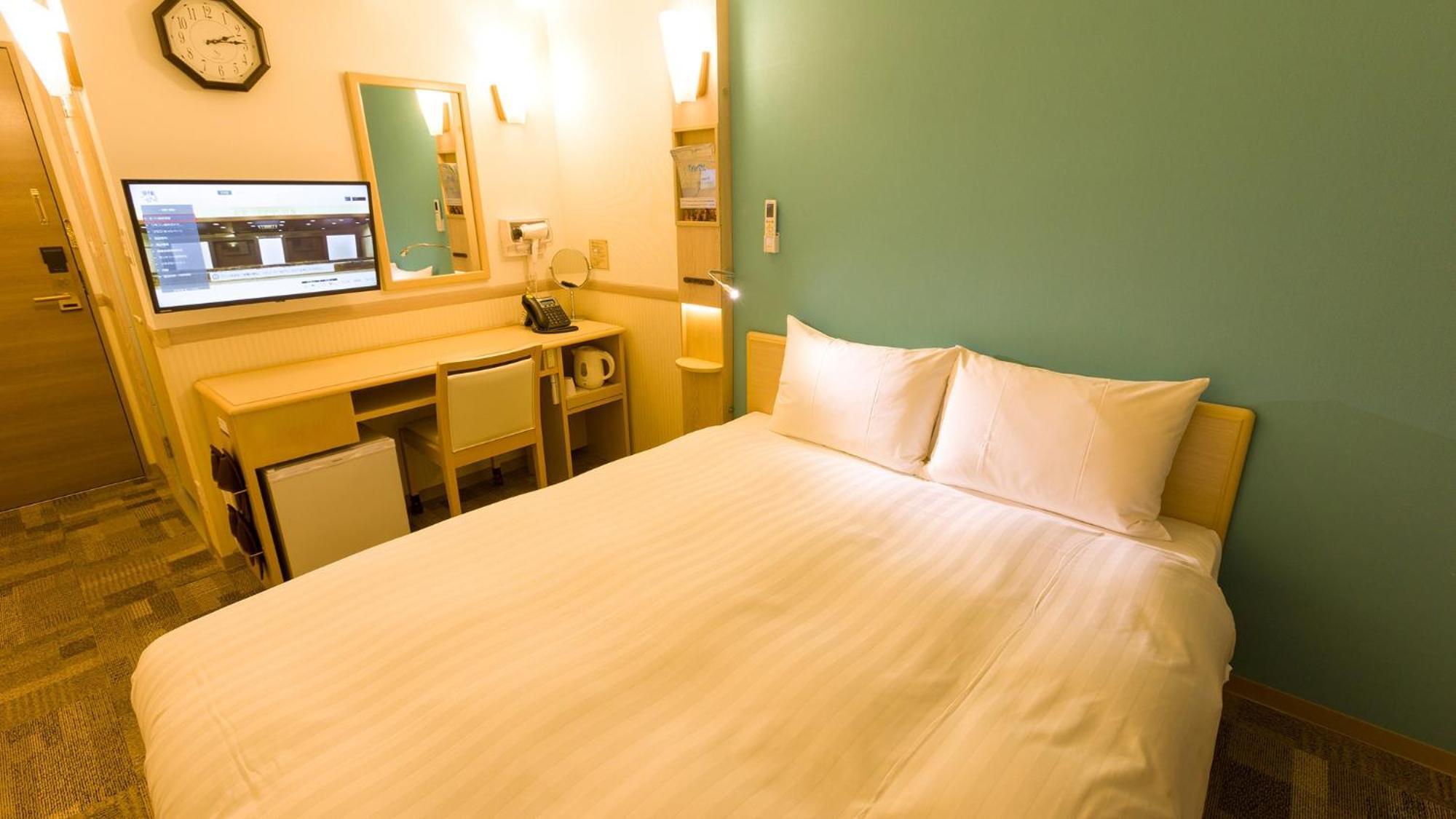Toyoko Inn Ebina Eki Higashi Guchi Стая снимка